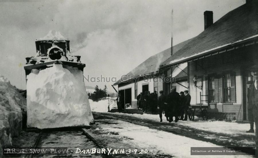 Postcard: Snow Plow - Danbury, N.H.
